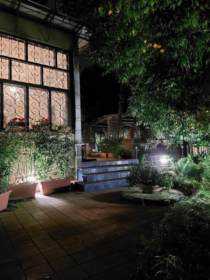 Villa Dimora Storica "Le Stanze Di Dioniso" à Naples Extérieur photo