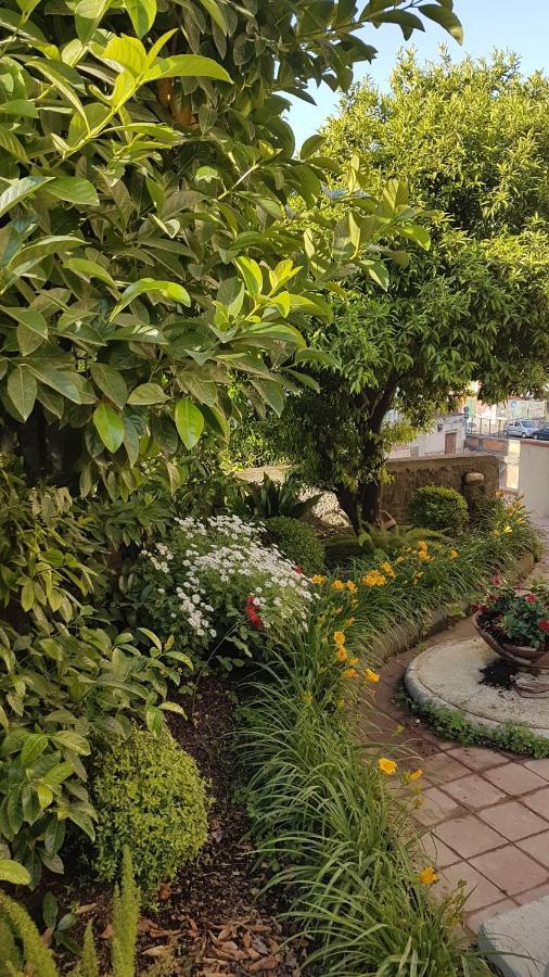 Villa Dimora Storica "Le Stanze Di Dioniso" à Naples Extérieur photo